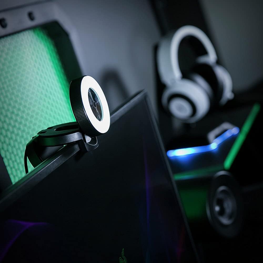 Razer Kiyo 1080p 30 FPS/720 p 60 FPS Streaming Webcam with Adjustable Brightness Ring Light, Built-in Microphone and Advanced Autofocus: Computers & Accessories