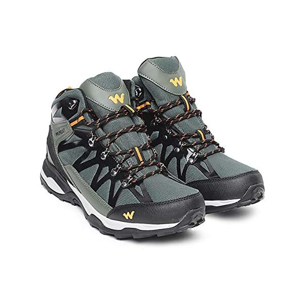 wildcraft trekking shoes