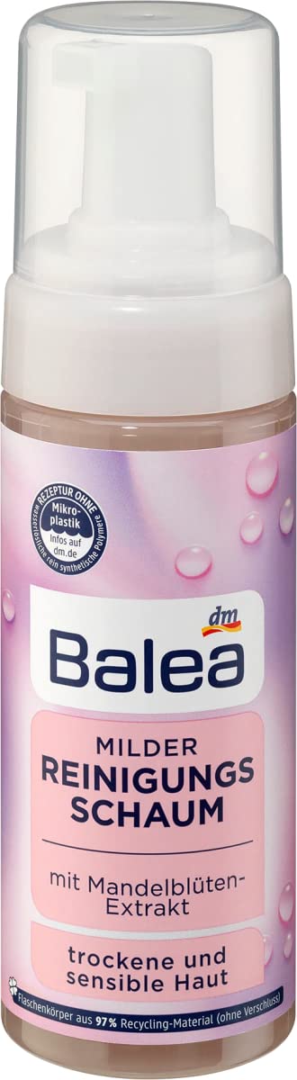 Mild Cleansing Foam with Almond Blossom Extract for Dry and Sensitive Skin 150 ml