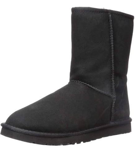 Amazon.com | UGG Men's Classic Ultra Mini Boot, Black, 7 | Chukka