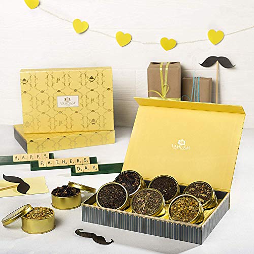 2 VAHDAM+Assorted+Presentation+Christmas+Sampler