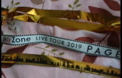 Amazon Sexy Zone Pages 銀テープ 2ロゴノーカットフルサイズと金テープ 各1本ずつ 合計2本セット 中島健人 菊池風磨 佐藤勝利 松島聡 マリウス葉 アイドル 芸能人グッズ 通販