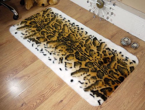 Rugs Supermarket Snow Leopard animal print faux fur sheepskin oblong rug 70 x 140 cm