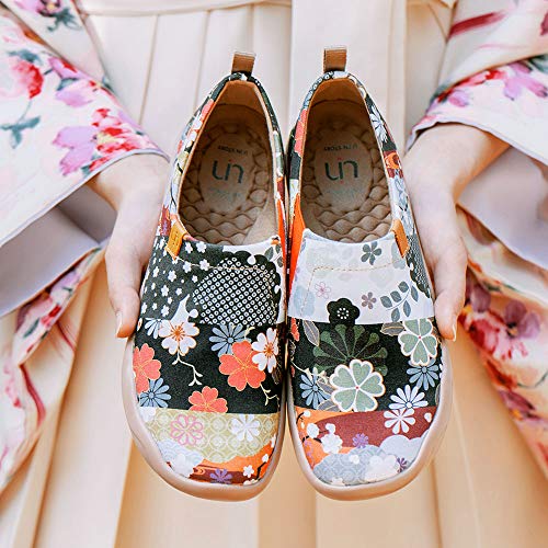 uin blossom shoes