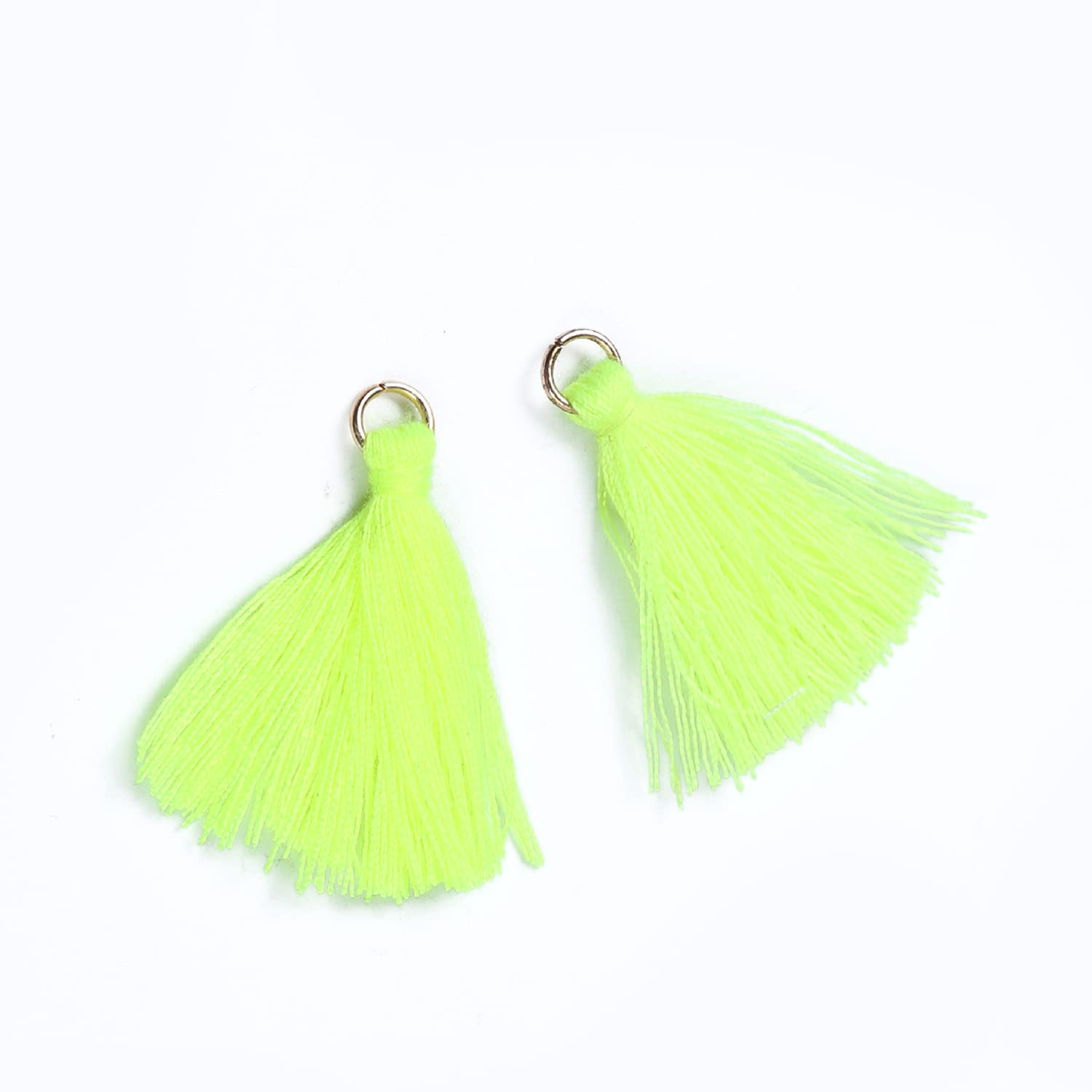 Duories Pack of 50 Mini Tassel Pendants, 3 cm Cotton Fringe Tassel Tassel Bracelet Key Chain Craft Tassel for Earrings Jewellery Making Bags Bookmark DIY Craft Accessories, Light Green