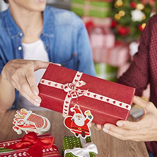 Koogel 100 Pcs Christmas Tags, Christmas Colour Gift Tags Christmas Gift Tags Xmas Paper Tags for DIY Christmas Holiday Gift Wrapping Stamp Label Packaging Business Card