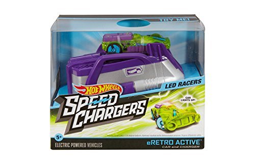 Hot Wheels Speed Chargers LED Racers eRetro Active - Car and Charger