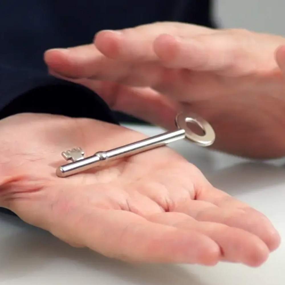 MilesMagic Magician's Ghost Key Gimmick Mentalism Illusion Haunted Key Moving on Palm | Stage Magic | Street Magic | For Real Horror Close Up Magic Trick