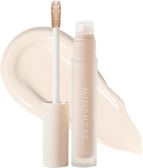 The Natural Matte Liquid Contour Stick is a liquid contour make-up that is easy to apply, is waterproof and is perfect for contouring the face. (Lighten up, 01)