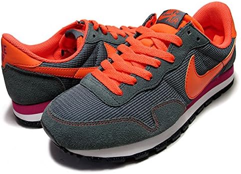 nike wmns air pegasus 83