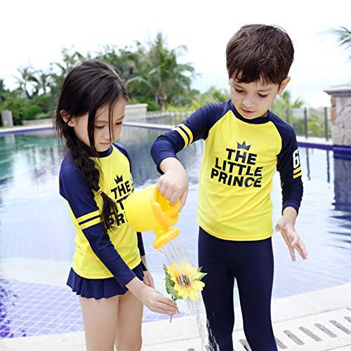 Monvecle Little Boys 2-Piece Beach Swimsuit Rash Guard Sun Protection Set UPF 50+ Boys Style 6-7Y