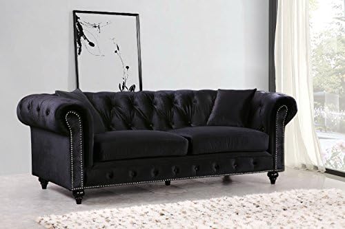 Meridian Furniture Inc Chesterfield Linen Sofa with Accent Pillows