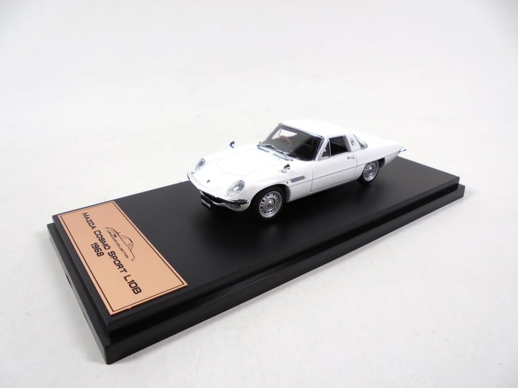 OPO 10 - Collectible miniature car 1/43 compatible with Mazda Cosmo Sport L10B 1968 - JPL3