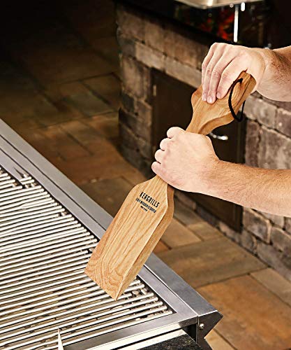 Hombae Wood Grill Scraper (20" Full Size) - Perfect BBQ Accessory for Cleaning Any Grill, Red Oak, Made in USA - Thumbnail 3