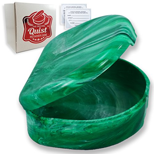 QUIST (TM) Orthodontic Retainer Case (Green)