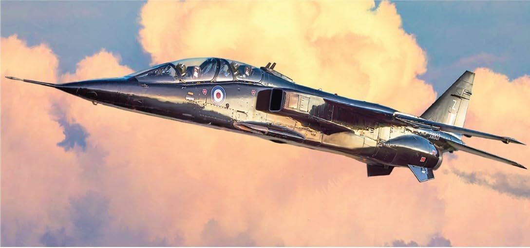 Italeri 1470 1:72 Jaguar T.2 R.A.F. Trainer Model Building Kit, Standing Model Building, Crafts, Hobby, Gluing, Plastic Kit, Detailed