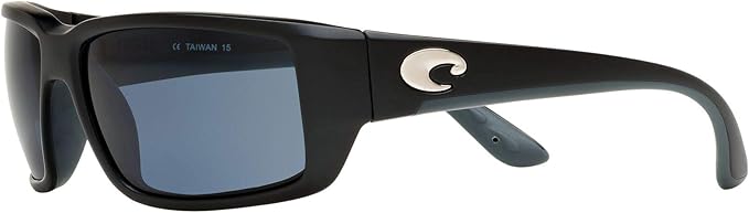 5 Best Sunglasses for Sailing in 2021 7 51ym5etrG6L. AC UX679