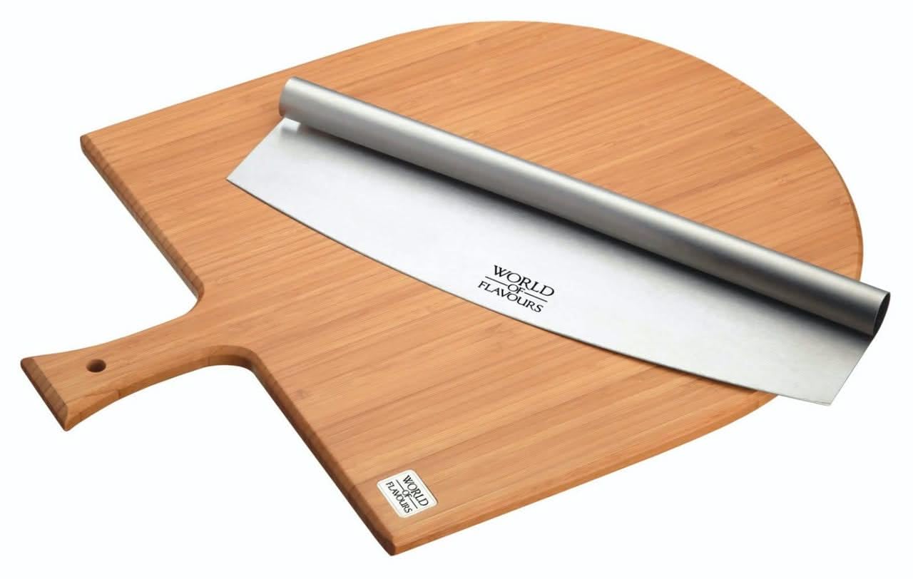 KitchenCraft World of Flavours Wooden Pizza Board and Mezzaluna Pizza Cutter Set