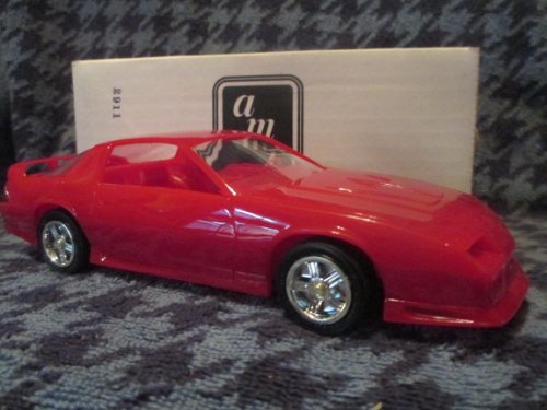 #6119 AMT/ Ertl 1992 Heritage Edition Camaro Z/28,Bright Red 1/25 Scale Plastic Promo Model Car, Fully Assembled
