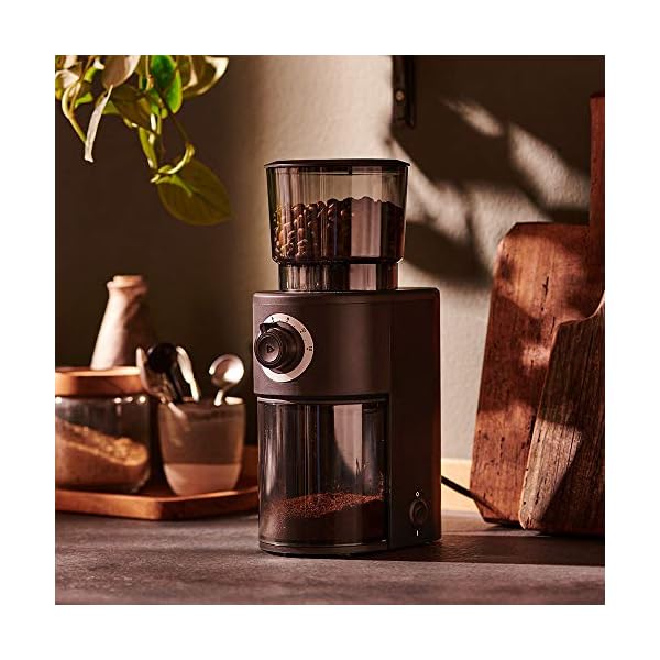 Tchibo elektrische Kaffeemühle, Edelstahlgehäuse, Edelstahlmahlwerk, 26 Mahlgradeinstellungen, Schwarz/Silber – Bild 6