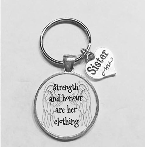 Sister Cadeau Force Et Honneur Sont Ses Vetements Porte Cles