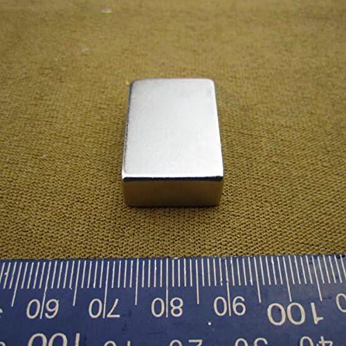 1pcs (30mm x 20mm x 10mm) Multi-Use Refrigerator Magnets, Magnets for office, Science, Crafts - Tiny Round Disc, Sliver. Refrigerator magnets is necessary for every family!!!