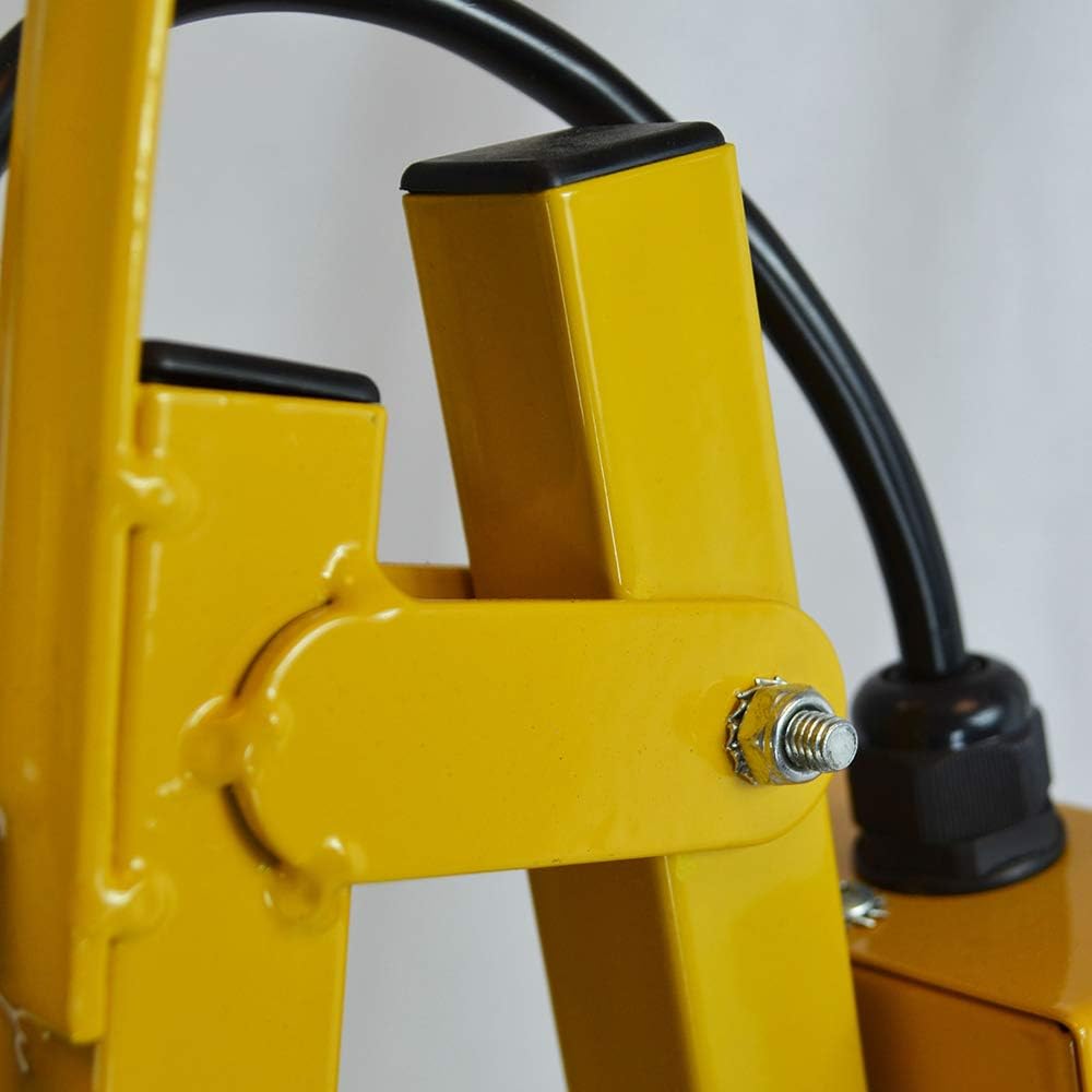 Faithfull FPPSLFW30W LED Plasterers Folding Light Mains Powered Linkable 2600 Lm 240V 3M Cable, Yellow - Image 4