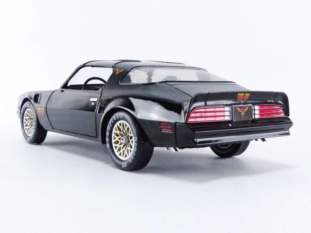 Pontiac Greenlight Artisan Collection 19080 1977 Firebird Fire AM By Very Special Equipment (VSE) 1:18 Scale Dieast Model - Image 4