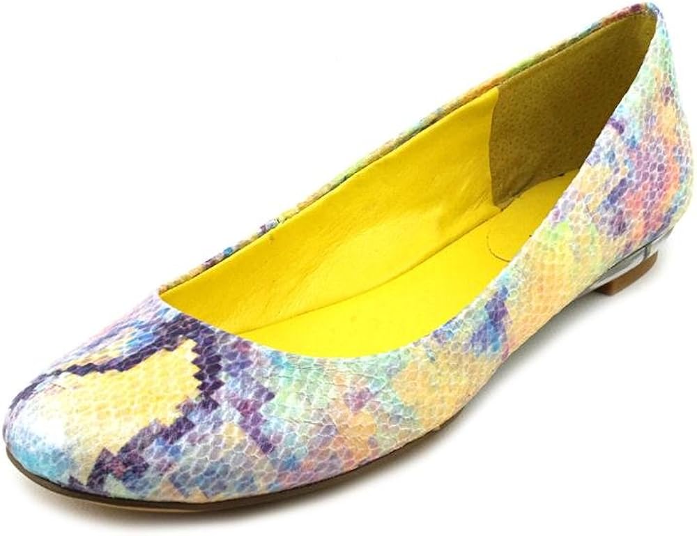 nine west yellow flats