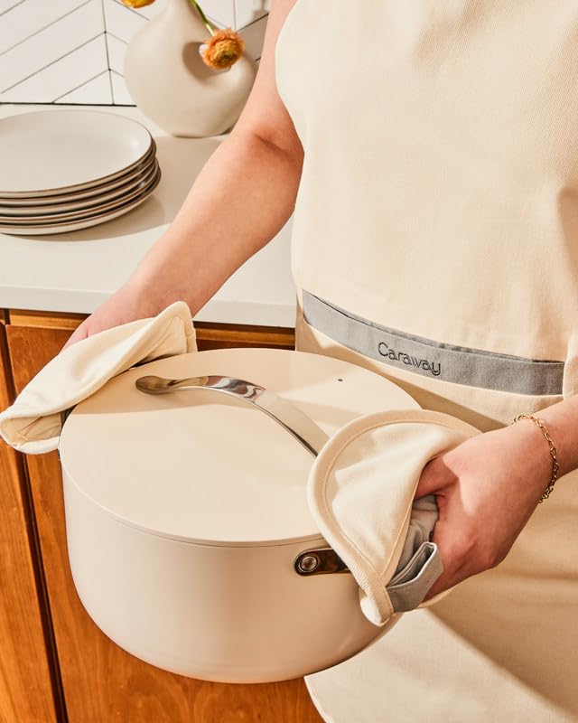 Caraway Dutch Oven Pot with Lid (6.5 qt, 10.5