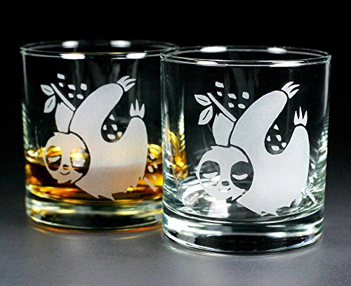 SLOTH Lowball Glasses set of 2 - Dishwasher-safe etched whiskey glass - Thumbnail 3