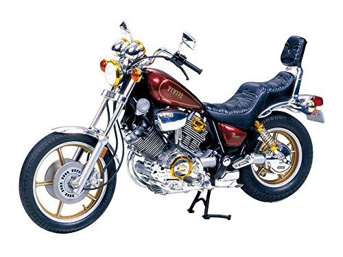 Tamiya 300014044 - 1:12Â Yamaha XV1000Â Virago