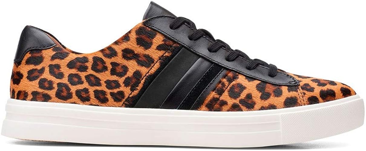 clarks womens trainers amazon