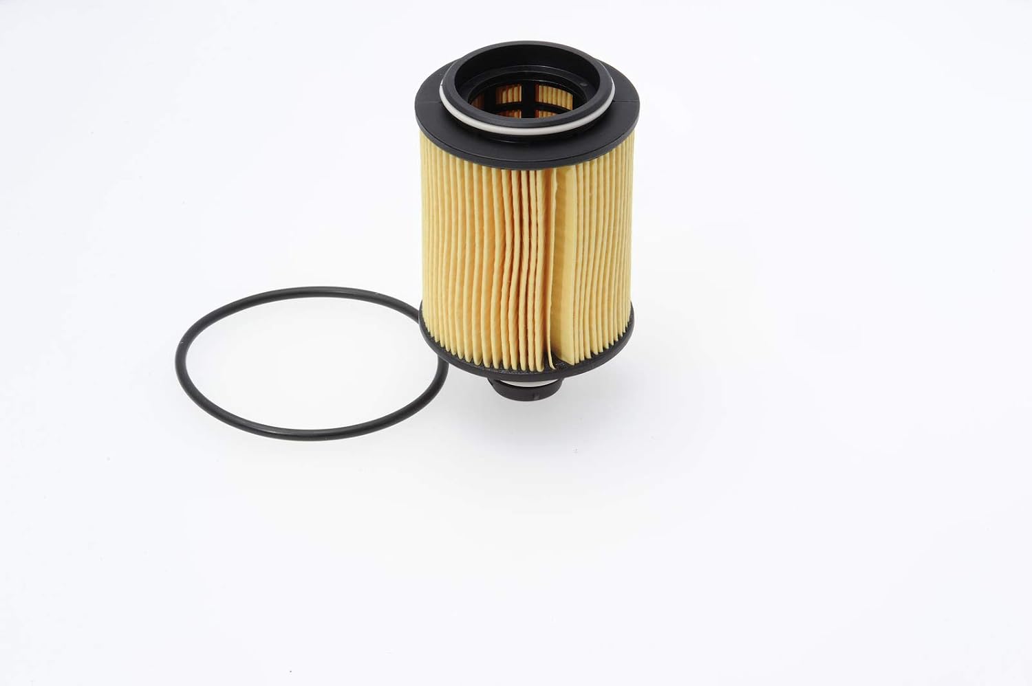 Bosch P7095 Car Oil Filter - Separates Soot and Metal Particles from Engine Oil - Provides Reliable Engine Lubrication - Image 5