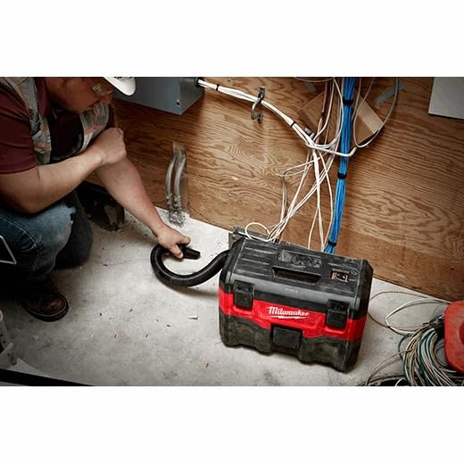 Milwaukee 0880-20 18V Cordless Lithium-Ion 2 Gallon Wet/Dry Vacuum (Bare Tool) photo 4