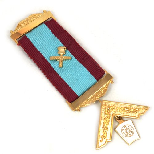 Past Installed Mark Master Mason Masonic Breast Jewel - [4 1/4'' Tall]