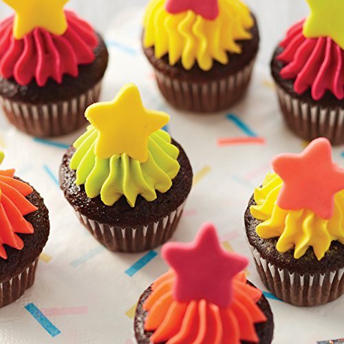 Wilton How to Decorate with Fondant Shapes and CutOuts Kit 14Piece