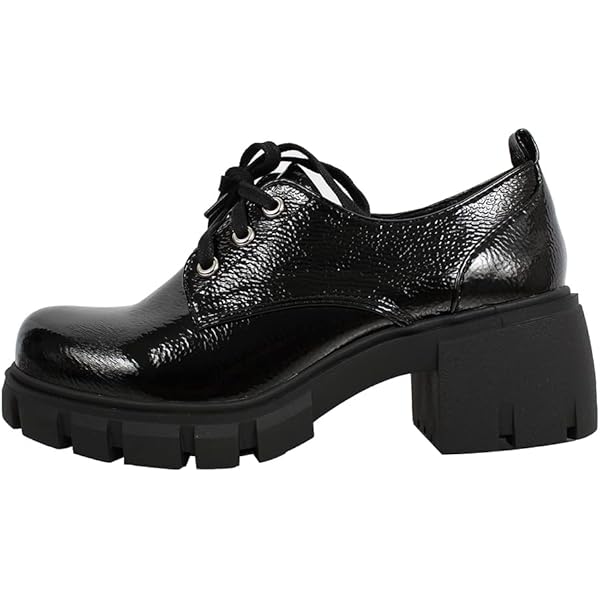 Amazon.com | Stuart Weitzman Women's Nolita Lace-Up Oxfords