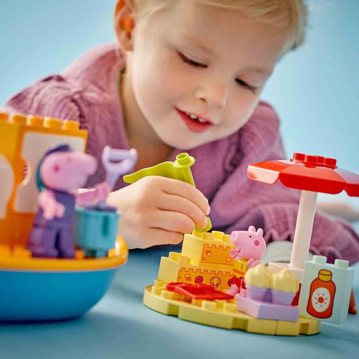 LEGO DUPLO Peppas Bootsausflug: Spielset mit Spielzeugboot zum Bauen und Umbauen mit 2 Figuren, kreatives Spielzeug, Geschenk-Idee für Kinder ab 2 Jahren, Jungen und Mädchen 10432 8