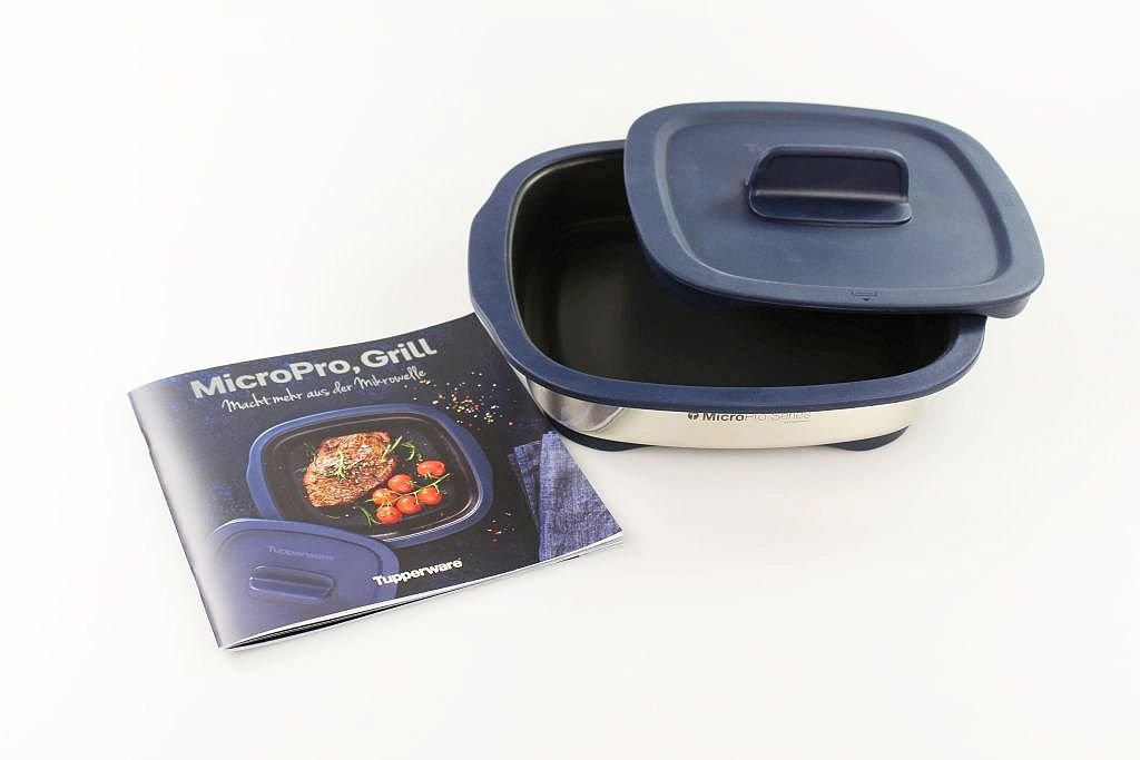 TUPPERWARE MicroPro Grill dark blue Grilling in the Microwave + German