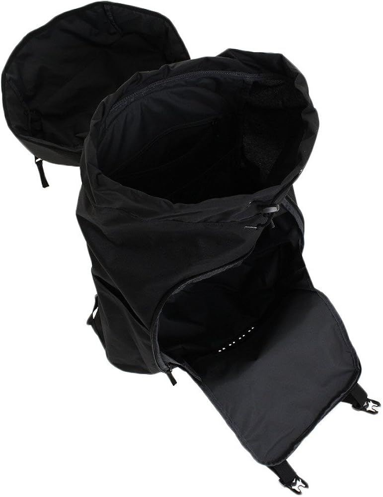 Amazon Co Jp Nike ナイキ ナイキ カイリー バックパック Ba5449 010 010 ブラック ブラック Misc 服 ファッション小物