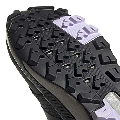 terrex trailmaker mid hiking