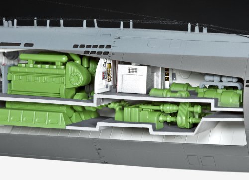 U-Boat Type XXI German Submarine w/Interior 1/144 Revell Germany