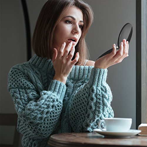 Terresa Lighted Travel Makeup Mirror, Round 1x/7x Magnifying Mirror, Portable Battery Operated for Hand Held, Compact Mirror with LED Lights for Beauty Cosmetic Camping