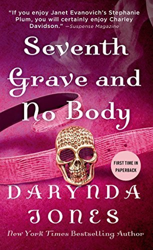 By Darynda Jones - Seventh Grave and No Body (Charley Davidson) (2015-05-20) [Mass Market Paperback]