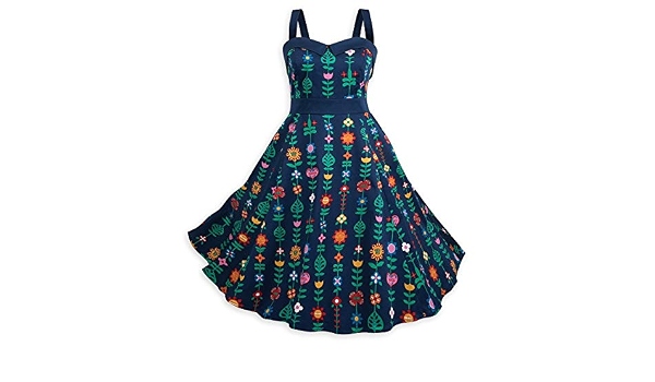 Amazon.com: Disney Dress Shop It's a 