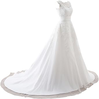 fitted wedding dress with detachable train