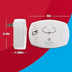 First Alert Carbon Monoxide Detector, Plug-In Alarm