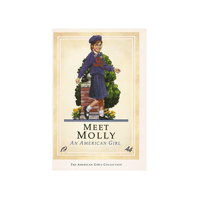 Buy Molly An American Girl Box Set (The American Girls Collection