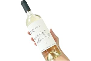 Engagement Wine Label, Engagement Gift for Couples, Pairs Well With Getting Engaged, Engagement Party Gifts, Set of 2